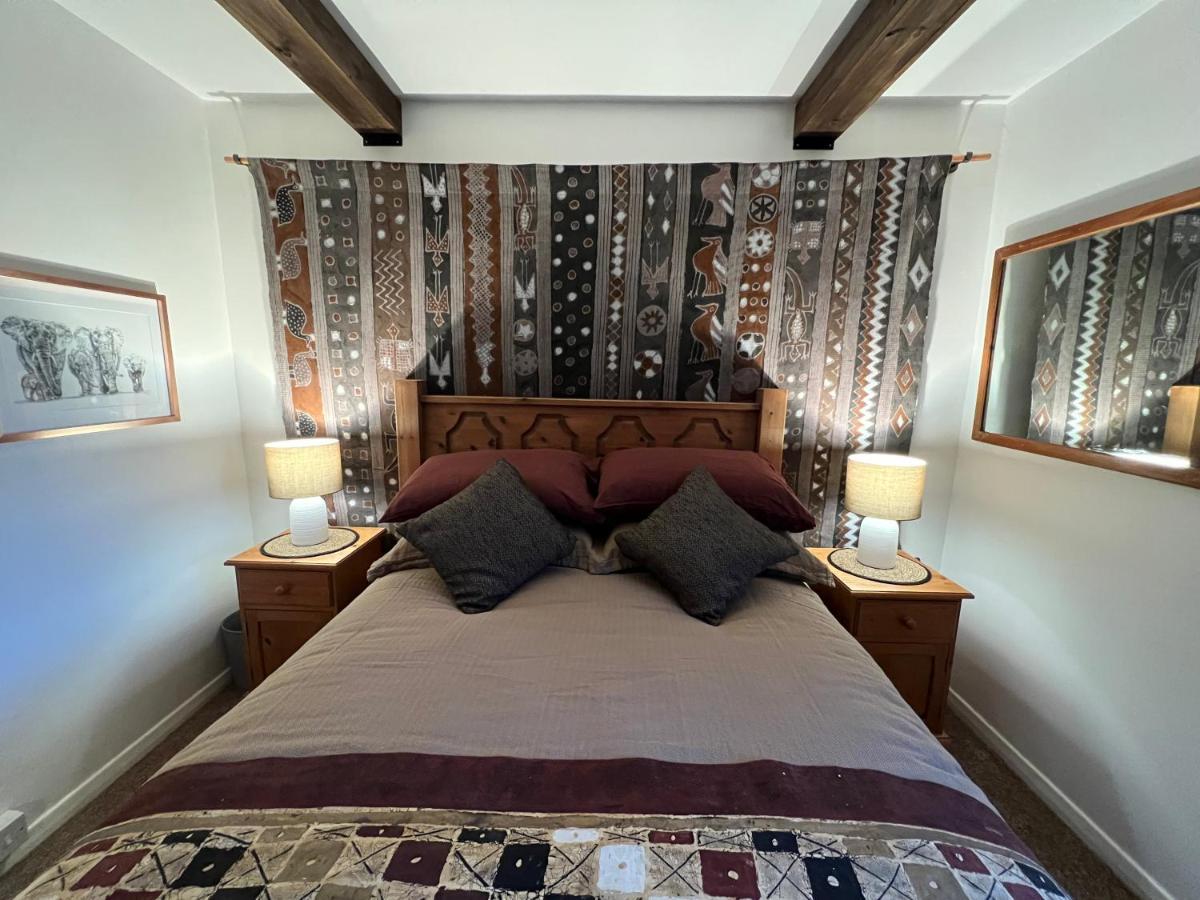 Cosy Private Accommodation In Corsham, Near Bath Luaran gambar